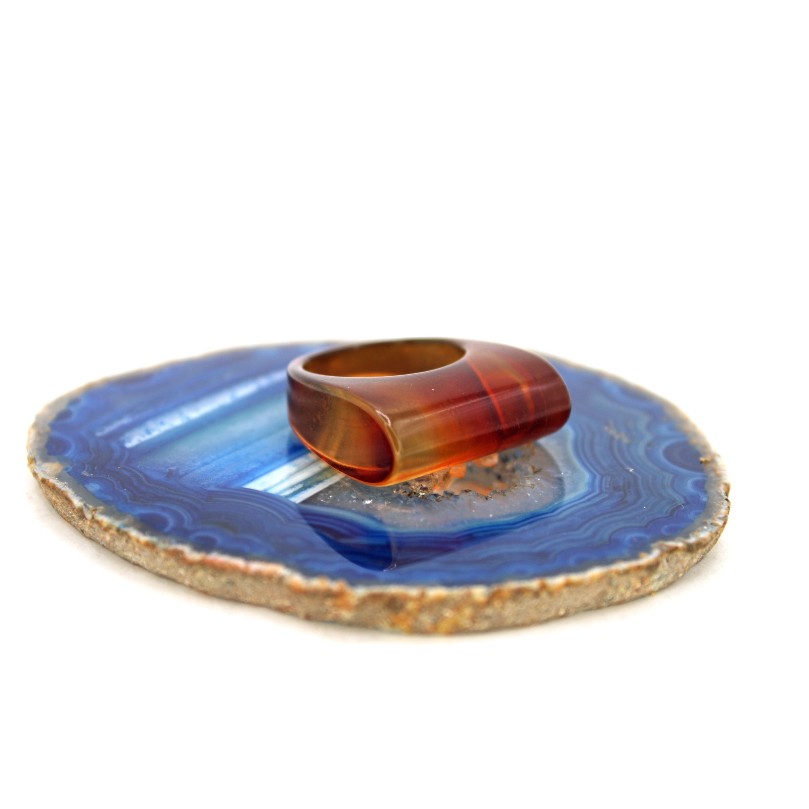 Brown Banded Lucite Ring 18$
